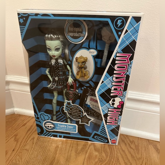 NWT Monster High  Booriginal Creeproduction Frankie - Picture 2 of 7